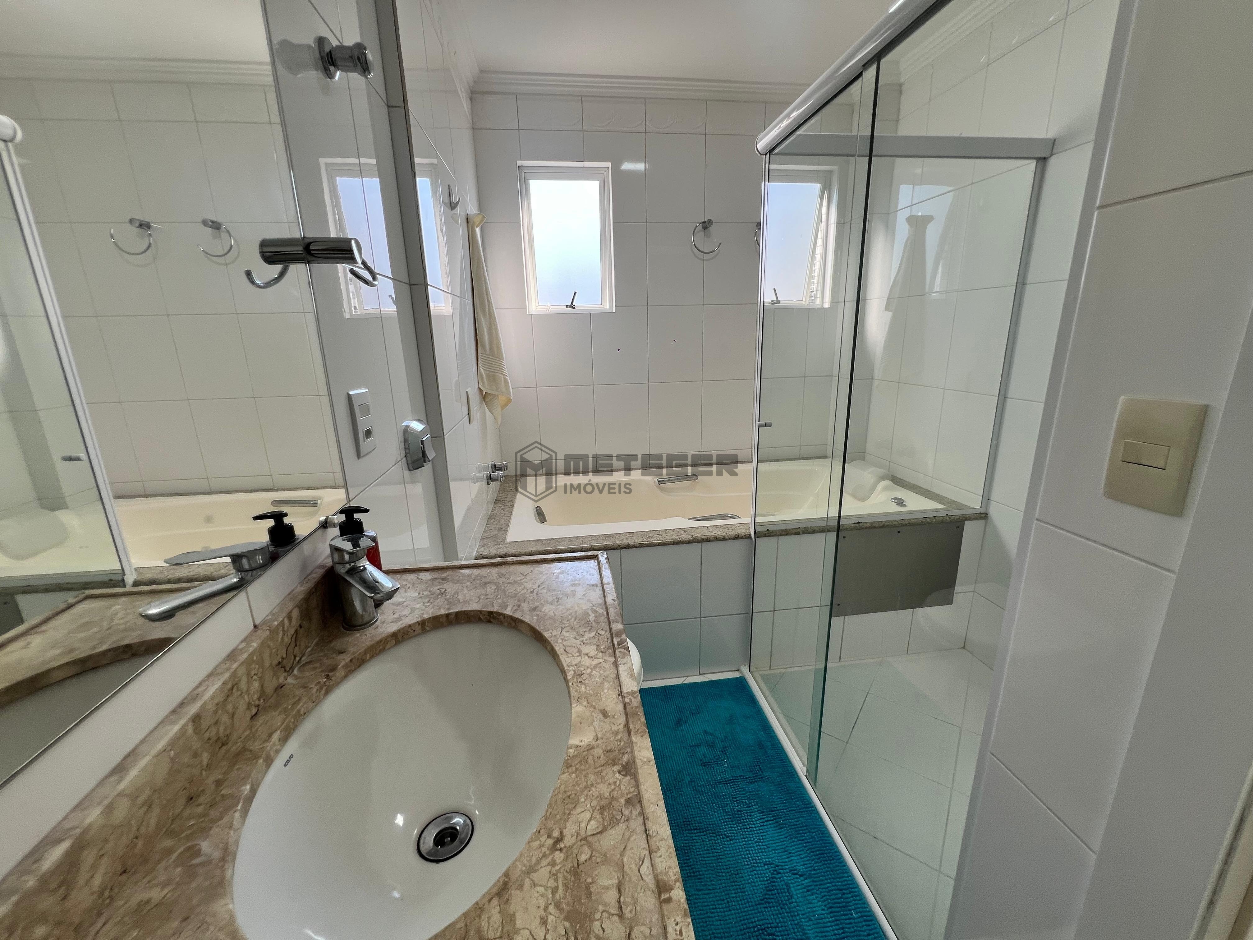 Apartamento Alto Padrão, 3 Suites, Mobiliado Na Avenida Brasil Em Balneário Camboriú