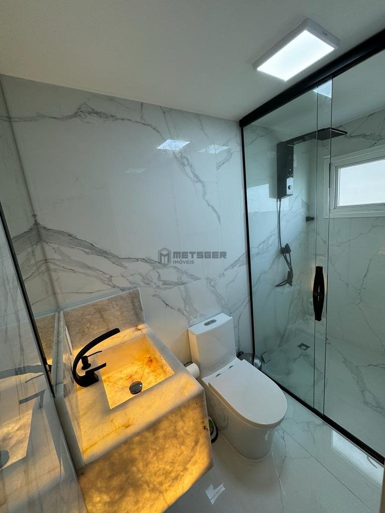 Apartamento Edif Lady, Barra Sul3 dormitórios, em Balneário Camboriú, Vista Mar