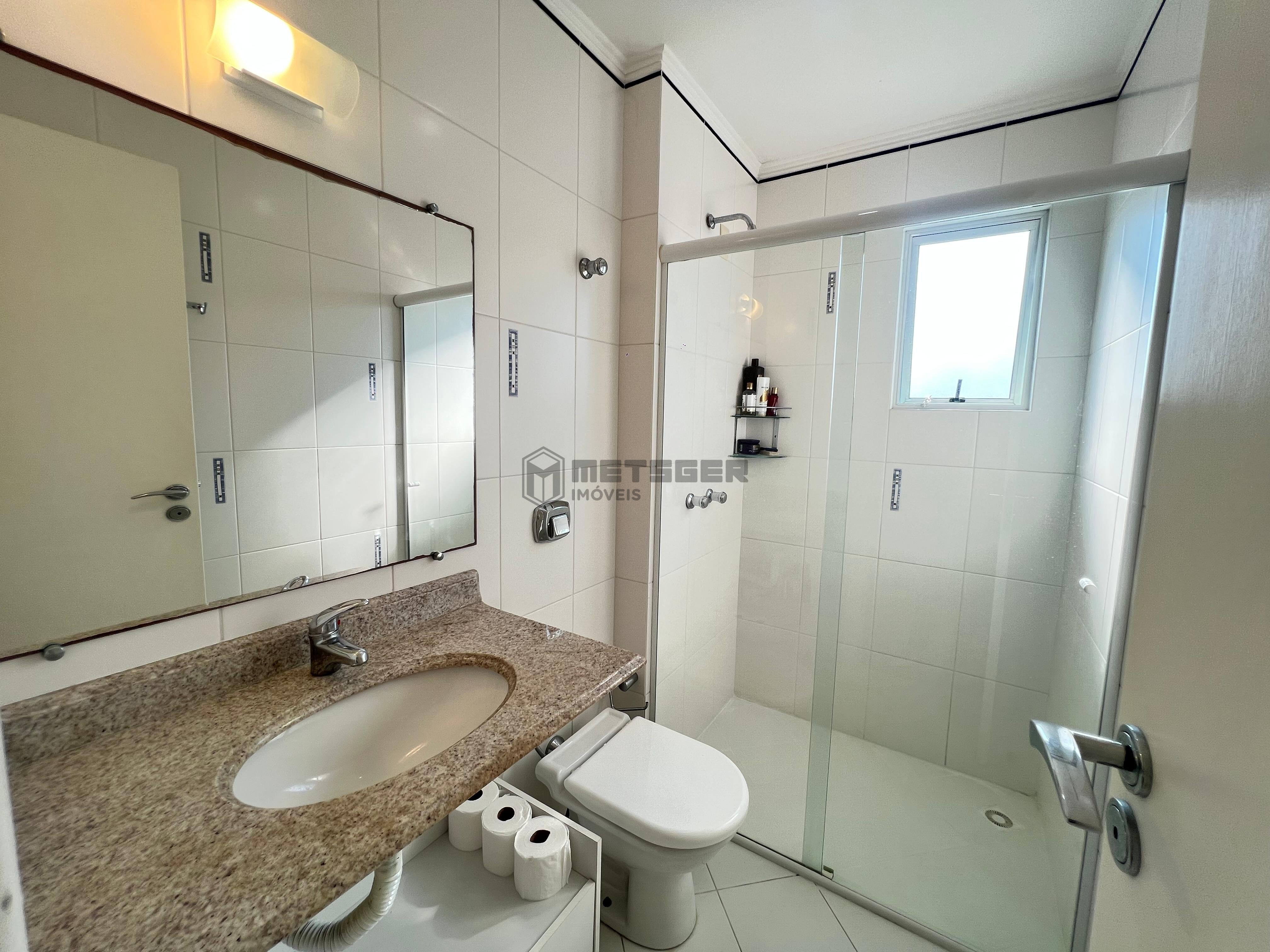 Apartamento Alto Padrão, 3 Suites, Mobiliado Na Avenida Brasil Em Balneário Camboriú