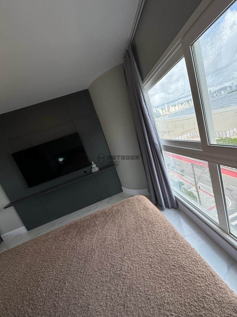 Apartamento Edif Lady, Barra Sul3 dormitórios, em Balneário Camboriú, Vista Mar