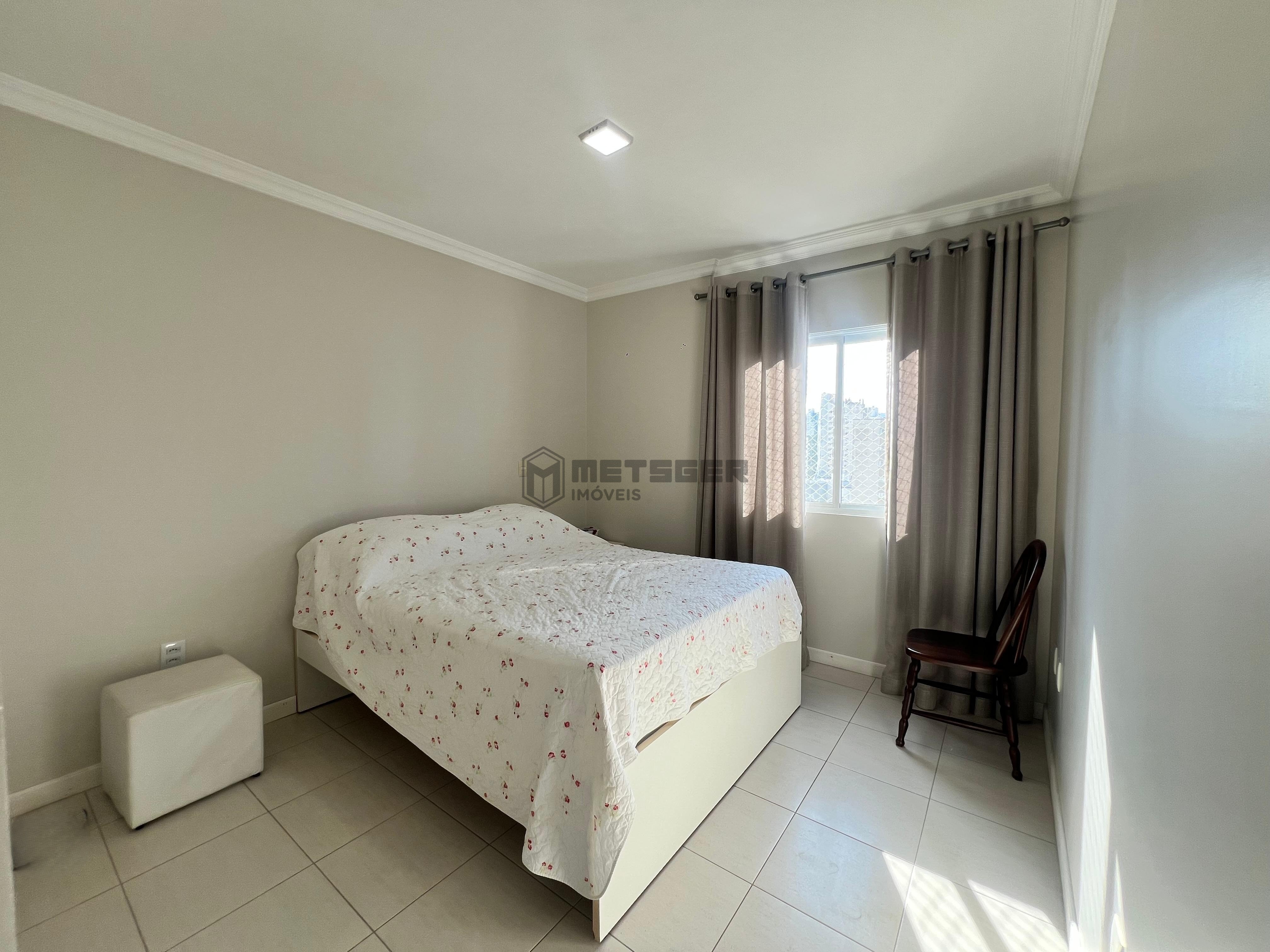 Apartamento Alto Padrão, 3 Suites, Mobiliado Na Avenida Brasil Em Balneário Camboriú