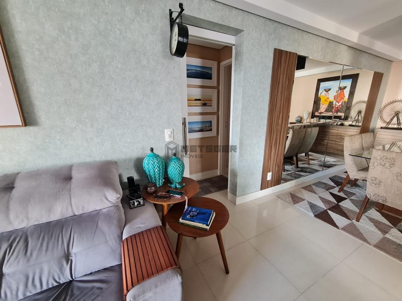Apartamento Balneário Camboriú 3 suítes, 1 lavabo, 2 vagas de garagem no coração de Balneário Camboriú, ao lado do camelódromo.