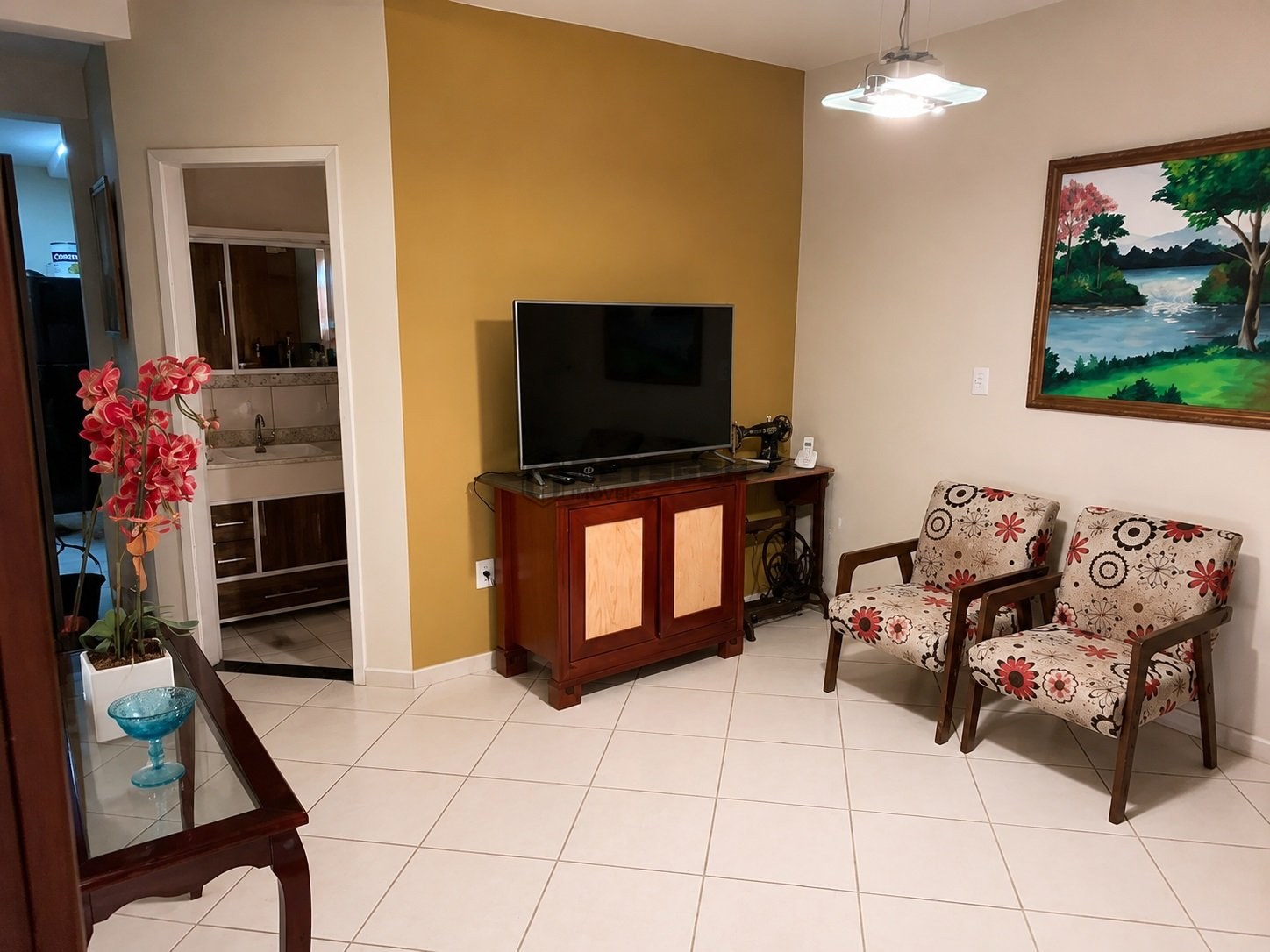 Casa Ampla com 2 Quartos, Suíte e 500m² de Terreno à Venda em Areias – Camboriú