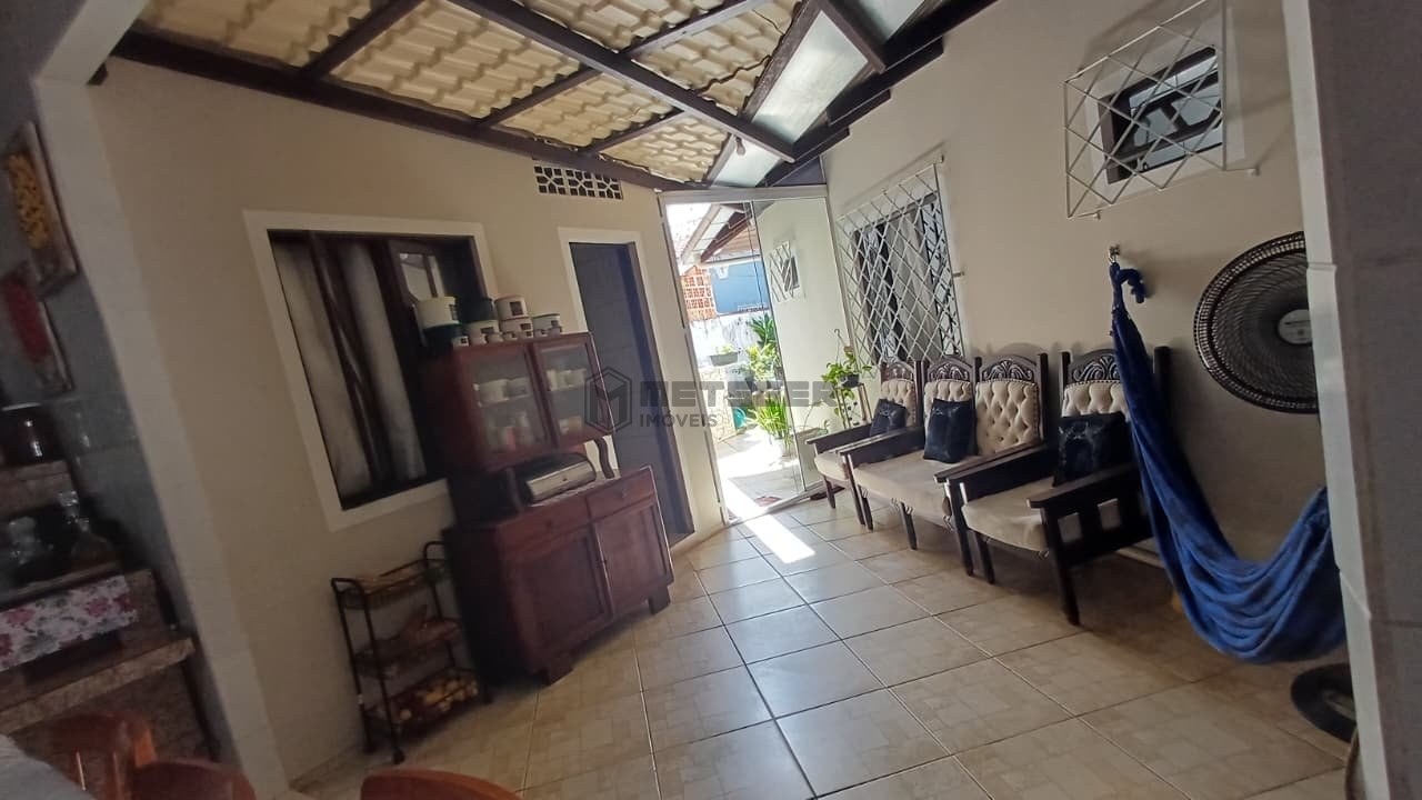 AMPLO ESPAÇO E CONFORTO PARA SUA FAMÍLIA NO BAIRRO TABULEIRO