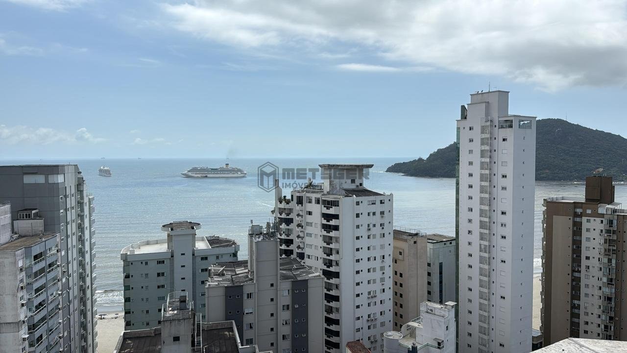 Apartamento Cobertura, Balneário Camboriú, excelente localização, 4 suites  vista Mar