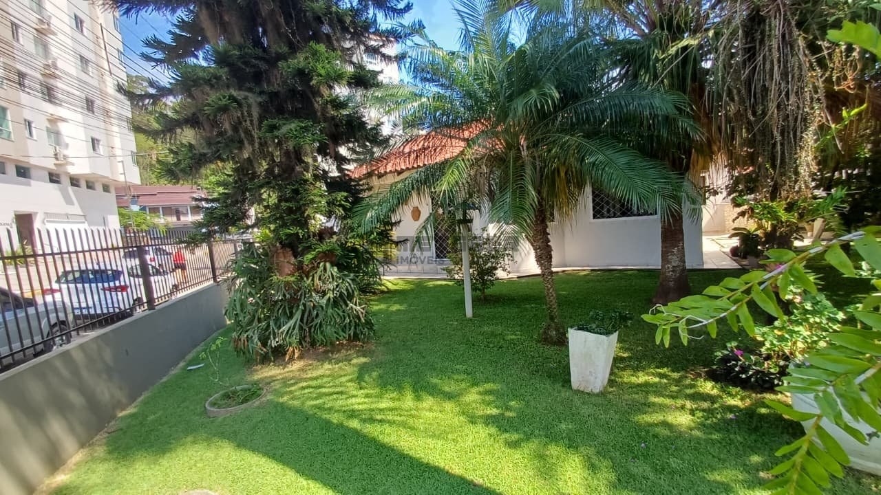 AMPLO ESPAÇO E CONFORTO PARA SUA FAMÍLIA NO BAIRRO TABULEIRO