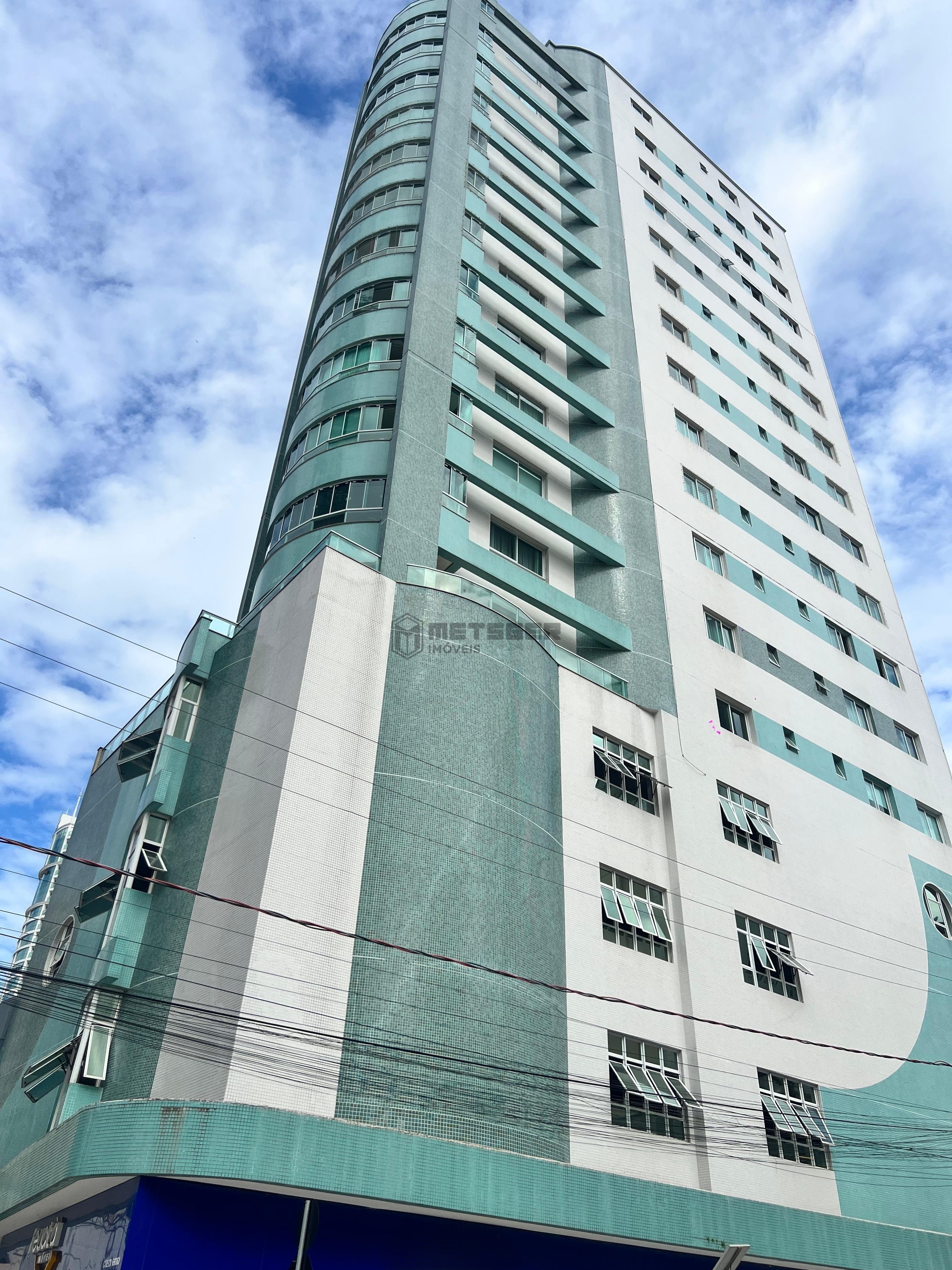 Apartamento Alto Padrão, 3 Suites, Mobiliado Na Avenida Brasil Em Balneário Camboriú