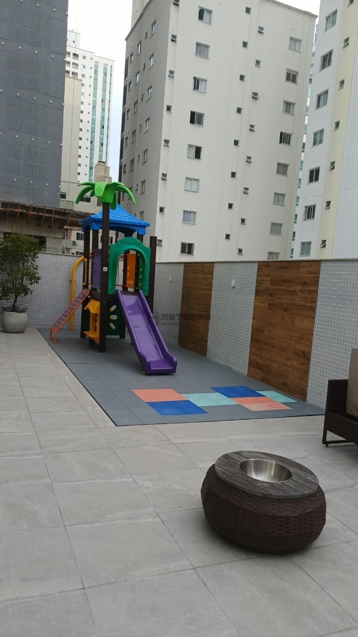 Apartamento com 3 Suítes e Lazer Completo à Venda no Edifício Unique Tower – Centro de Balneário Camboriú
